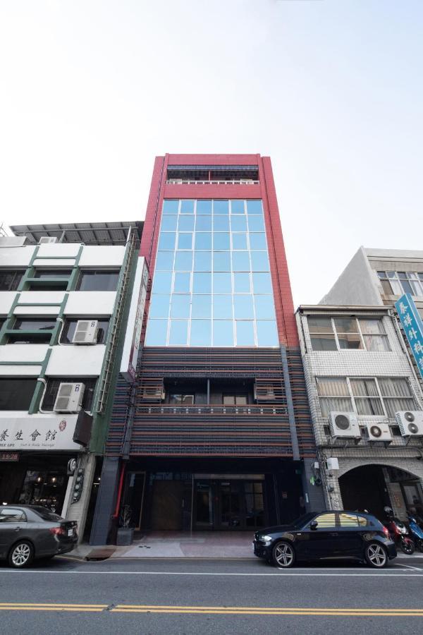 Hotel Brown - Chihkan Branch Tainan Exterior foto