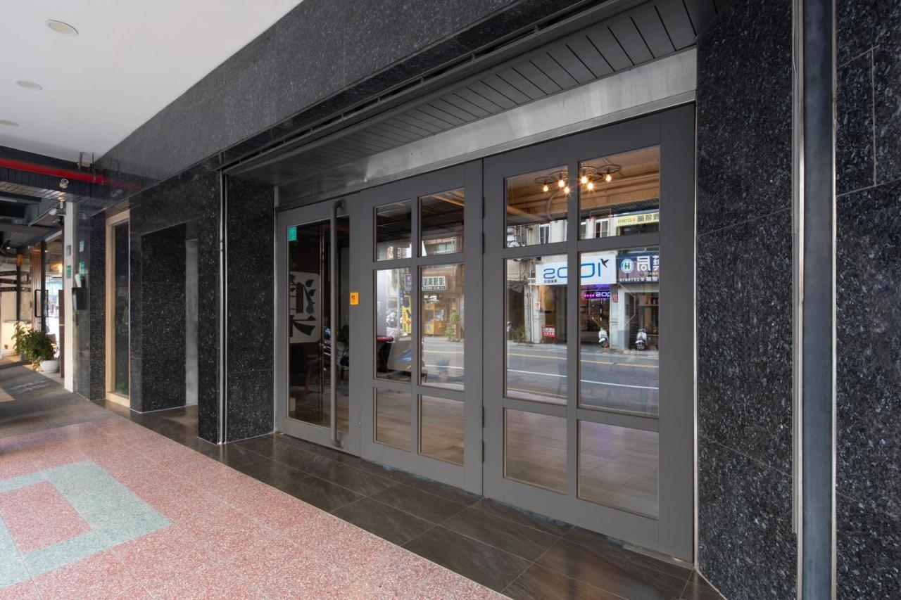 Hotel Brown - Chihkan Branch Tainan Exterior foto